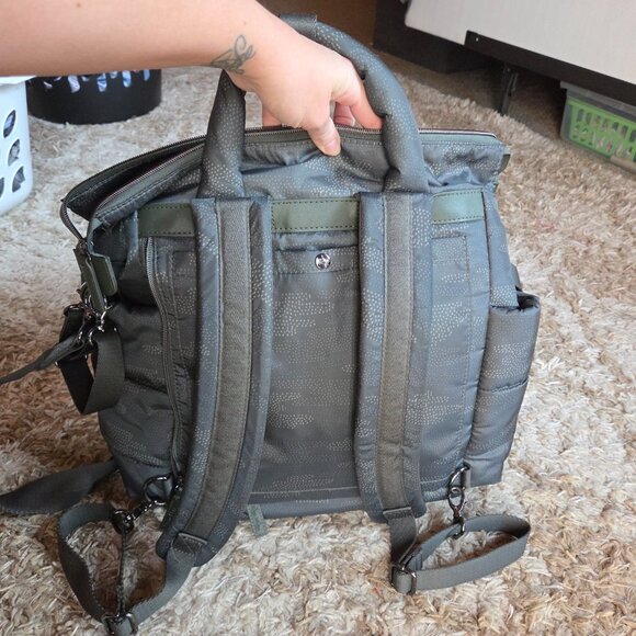 Itzy Ritzy Dream Convertible Diaper Bag - Picture 4 of 6